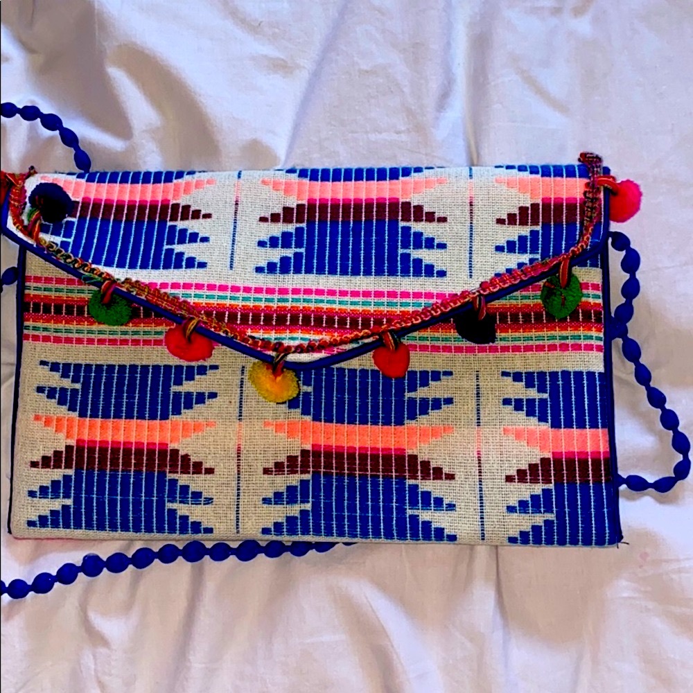 TRIBAL Print Clutch.